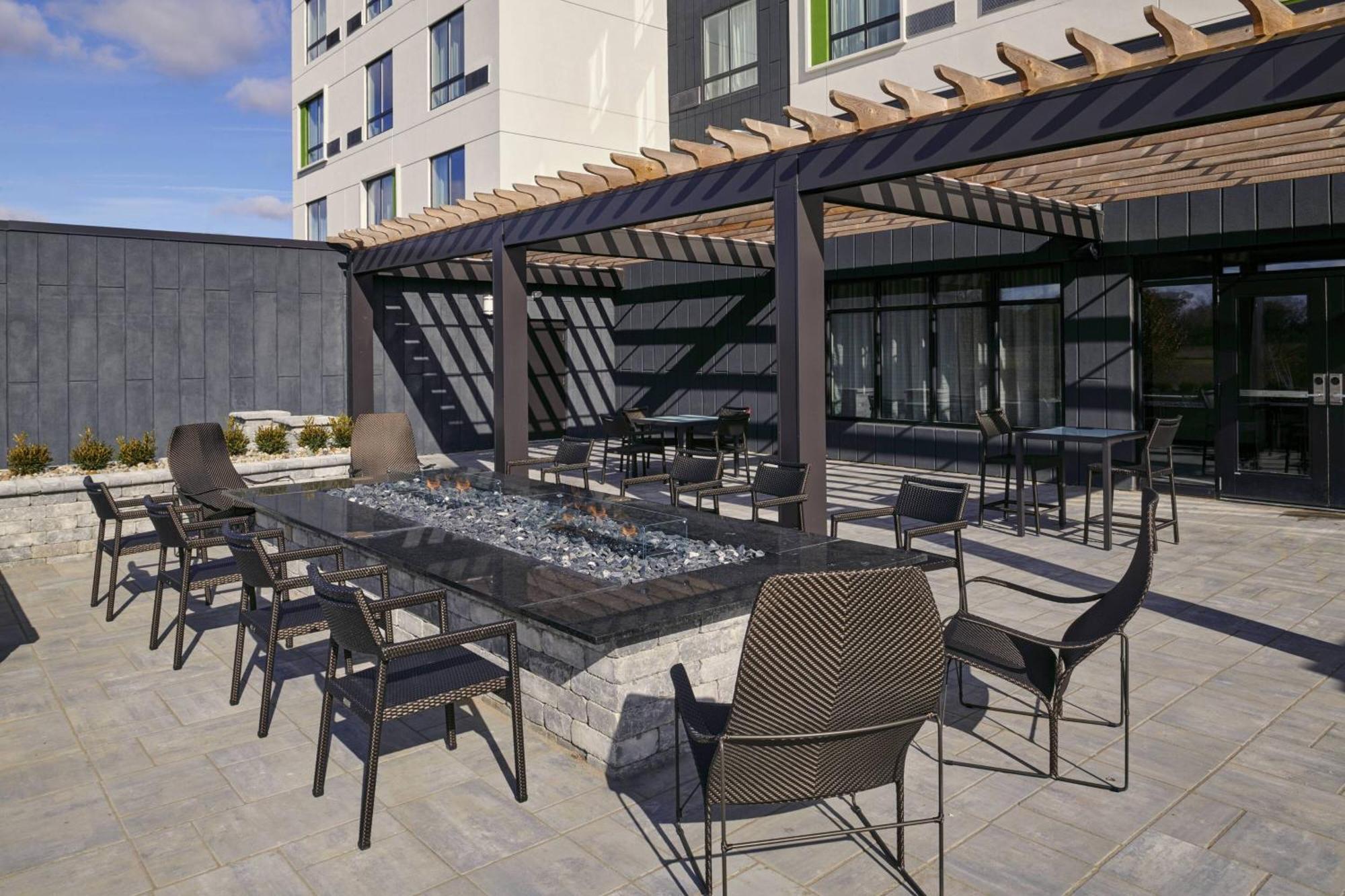 Hotel Courtyard By Marriott Jackson Esterno foto